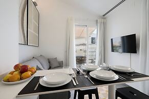 Naranjas y Limones, by Homing U