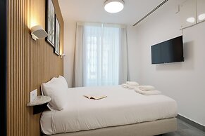 Naranjas y Limones, by Homing U