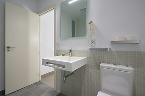 Naranjas y Limones, by Homing U