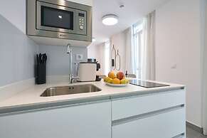 Naranjas y Limones, by Homing U