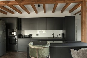 Aeronaut Suites powered by Pearl1