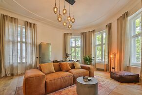 Aeronaut Suites powered by Pearl1