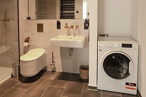 Aeronaut Suites powered by Pearl1