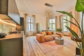 Aeronaut Suites powered by Pearl1