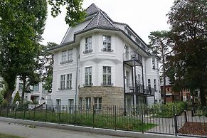 Aeronaut Suites powered by Pearl1