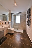 Aeronaut Suites powered by Pearl1