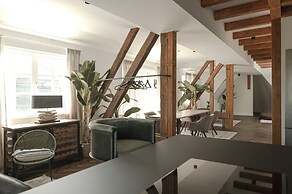 Aeronaut Suites powered by Pearl1