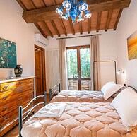 Villa Il Melograno in Parrano