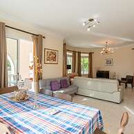 Villa Komissa in Argaka