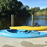 Phoenix Quite Area Pool and Great Water few