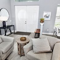 Phoenix Quite Area Pool and Great Water few