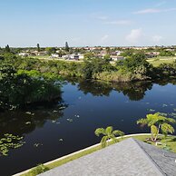 Phoenix Quite Area Pool and Great Water few