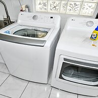 Little Paradise - 3 2 Yacht Club Area With Pool