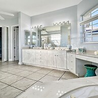 Boaters Dream S Terr Pool Yacht Club Boating