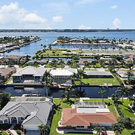 Boaters Dream S Terr Pool Yacht Club Boating