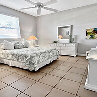 Boaters Dream S Terr Pool Yacht Club Boating