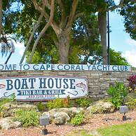 Boaters Dream S Terr Pool Yacht Club Boating