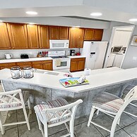 Boaters Dream S Terr Pool Yacht Club Boating