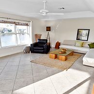 Lupita Great Villa 3 Bed 2 Bath Pool Boat Dock