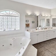 Timeout -south Facing With Large Terrace and Pool