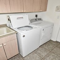 Timeout -south Facing With Large Terrace and Pool