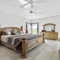 Timeout -south Facing With Large Terrace and Pool