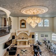 Golden Globe - Luxury on the Canal With Pool spa