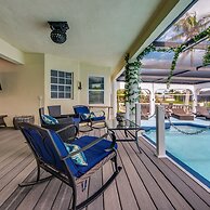 Golden Globe - Luxury on the Canal With Pool spa