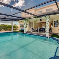 Golden Globe - Luxury on the Canal With Pool spa