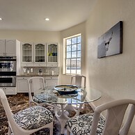 Golden Globe - Luxury on the Canal With Pool spa