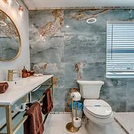 Golden Globe - Luxury on the Canal With Pool spa