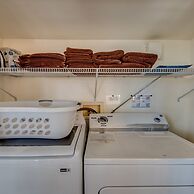 Golden Globe - Luxury on the Canal With Pool spa