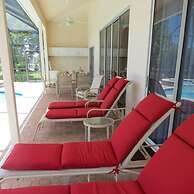 Altaira - top Location Lake View Pool Spa 4 Bed