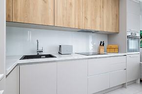 Cozy Apartment for 5 by Renters