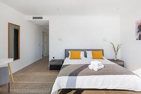 Holly - With Pool - H