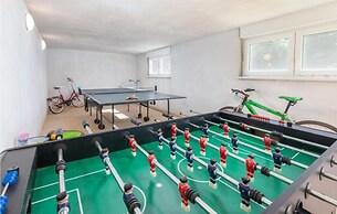 Med - Beautiful Home With Private Pool - H