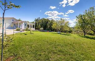 Med - Beautiful Home With Private Pool - H