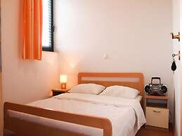 Srzi 1 - 200 m From sea - A4