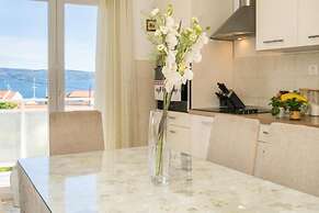 Željka - Balcony With sea View - A1