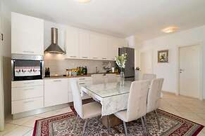 Željka - Balcony With sea View - A1