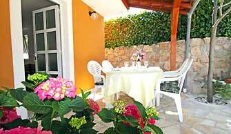 Anamaria - sea and Mountain View - H