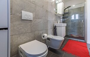 Duša - With Pool - H