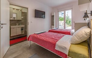 Duša - With Pool - H