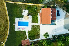 Villa Solis - Luxury With Pool - H