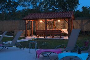 Villa Solis - Luxury With Pool - H