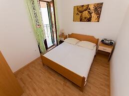 Srzi 1 - 200 m From sea - A5