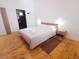 Kate - 200 m From Beach - A1