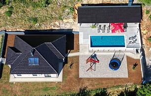 Marijana - Modern With Pool - H