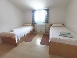 Kate - 200 m From Beach - A4