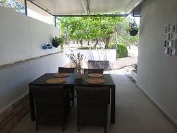 Mary: Relaxing With Pool - H